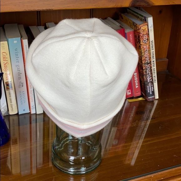 The Children’s Place winter hat - Picture 4 of 6